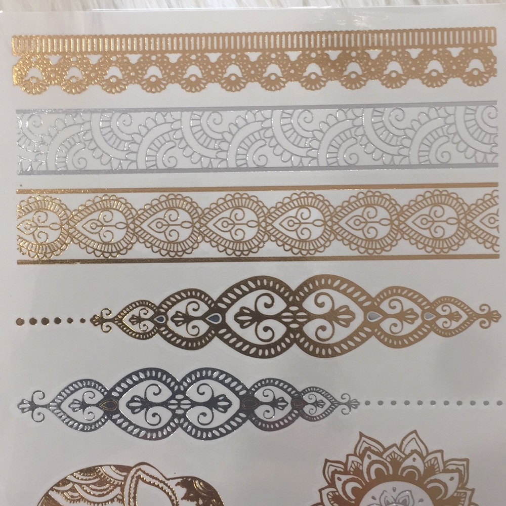 Gold and Silver Flash Tattoos - Picture 4 of 4